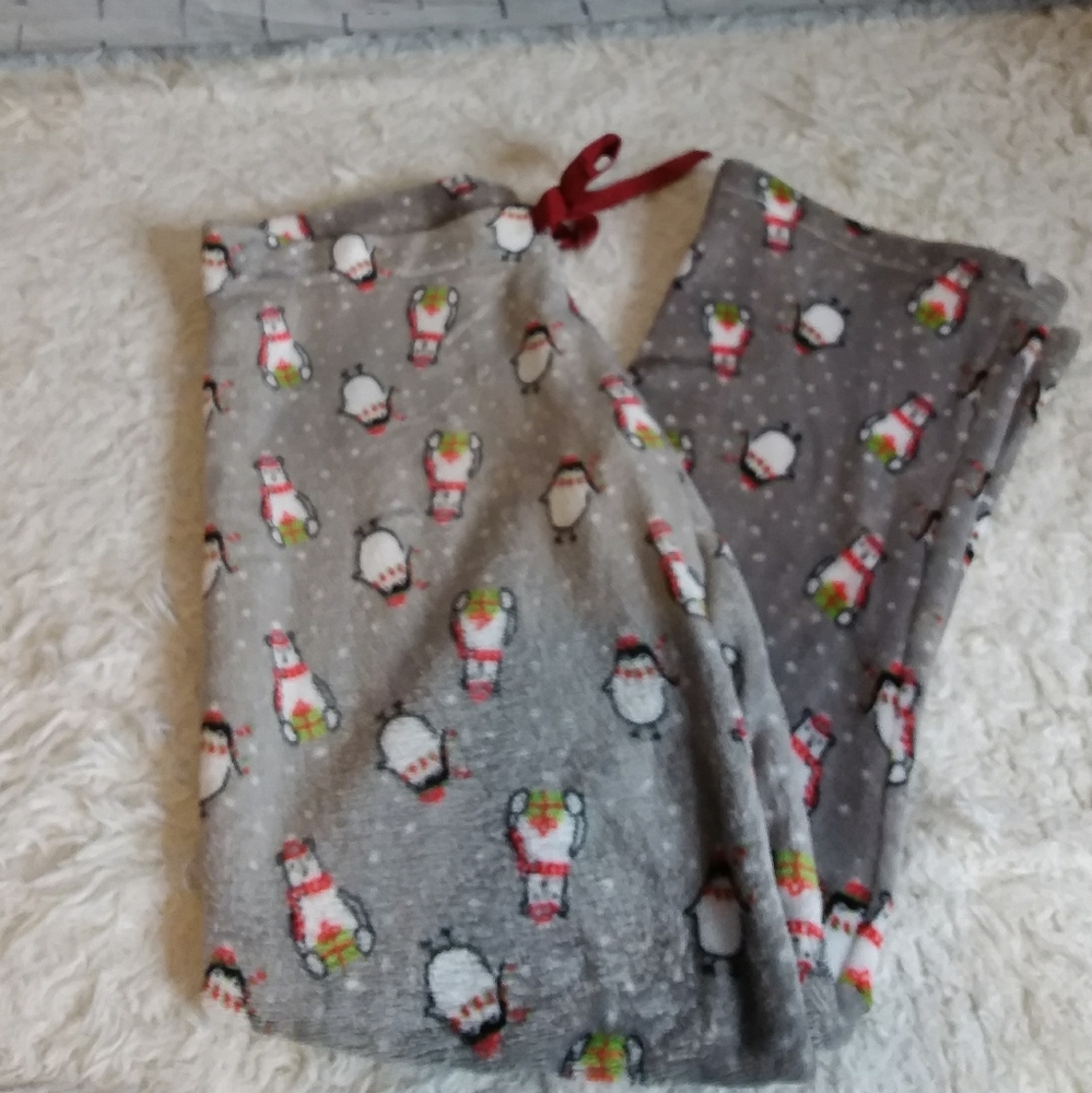 Save the Children grey red penguin polar bear holiday fleece lounge pants size L